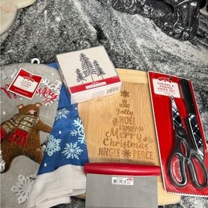 Holiday Kitchen Bundle 🎄